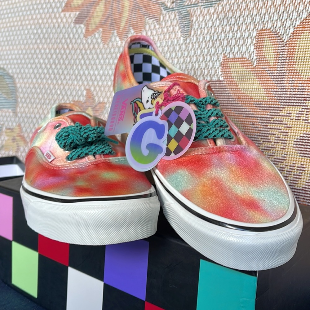 Vans Authentic 44 D
Ireneisgood Multi
VN0005U8BMC
WMNS Sneakers - Picture 7 of 16